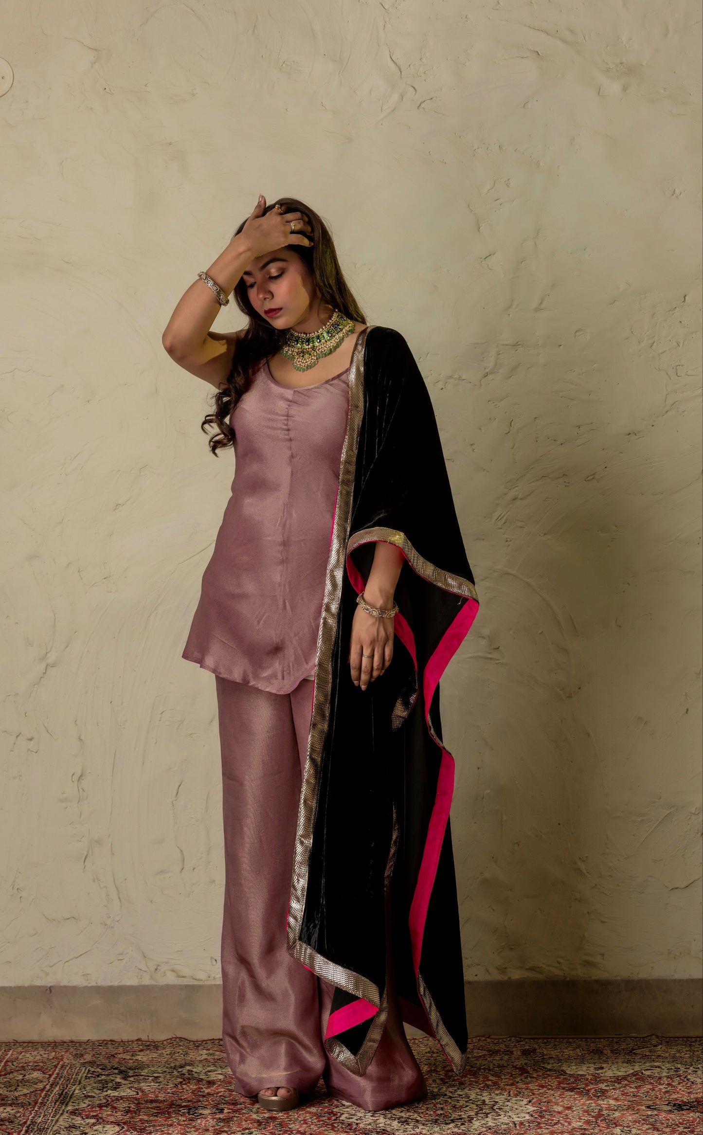 Gulnaar Suit Set