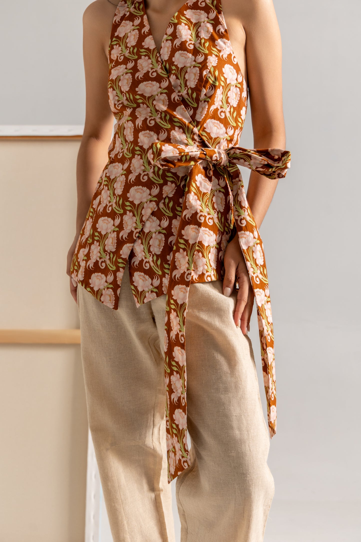 Kamal Backless Tie up top