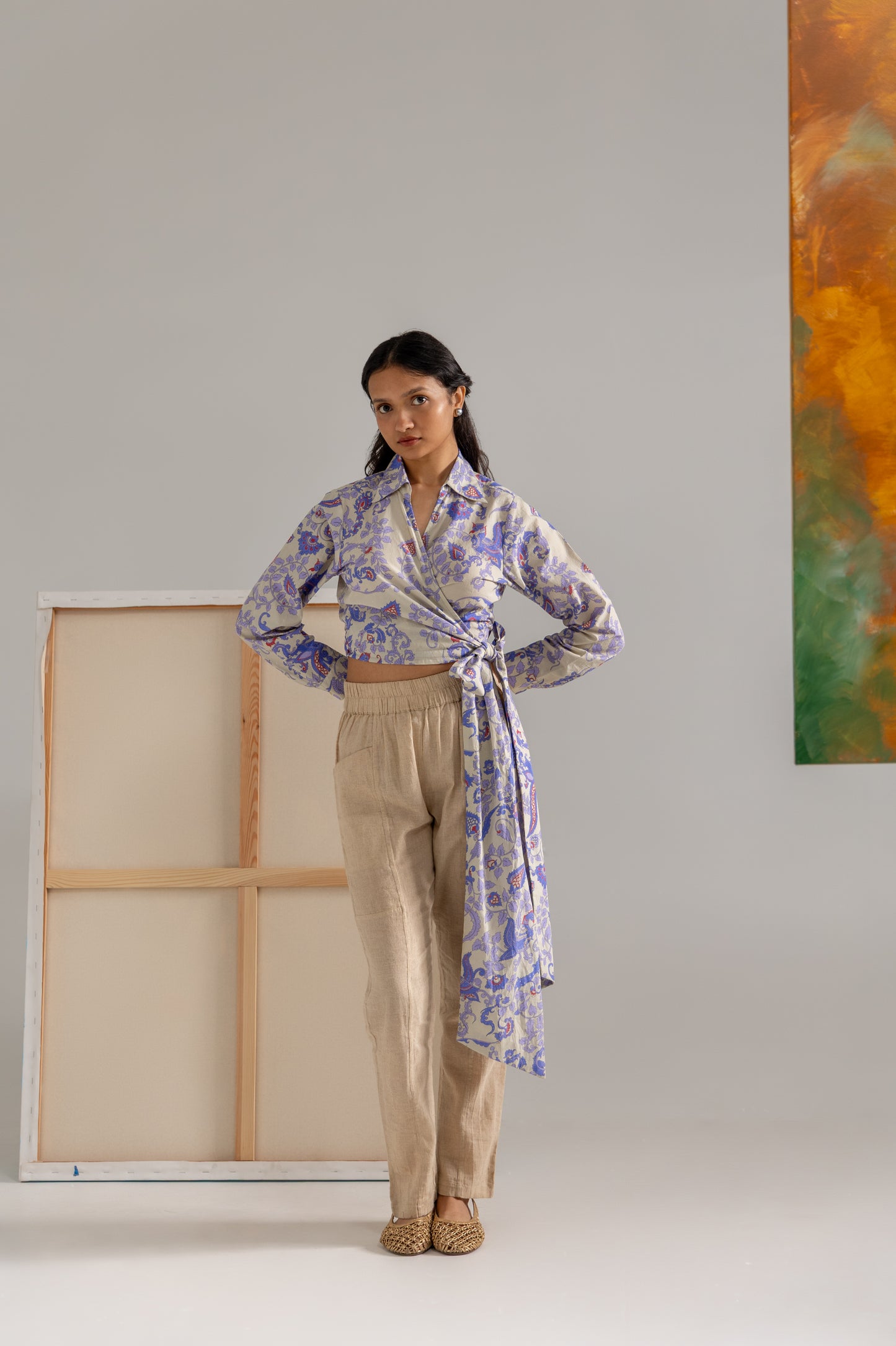 Floral jaal tie up shirt