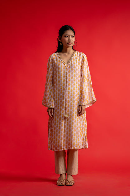 Noshnara Kaftan Kurta