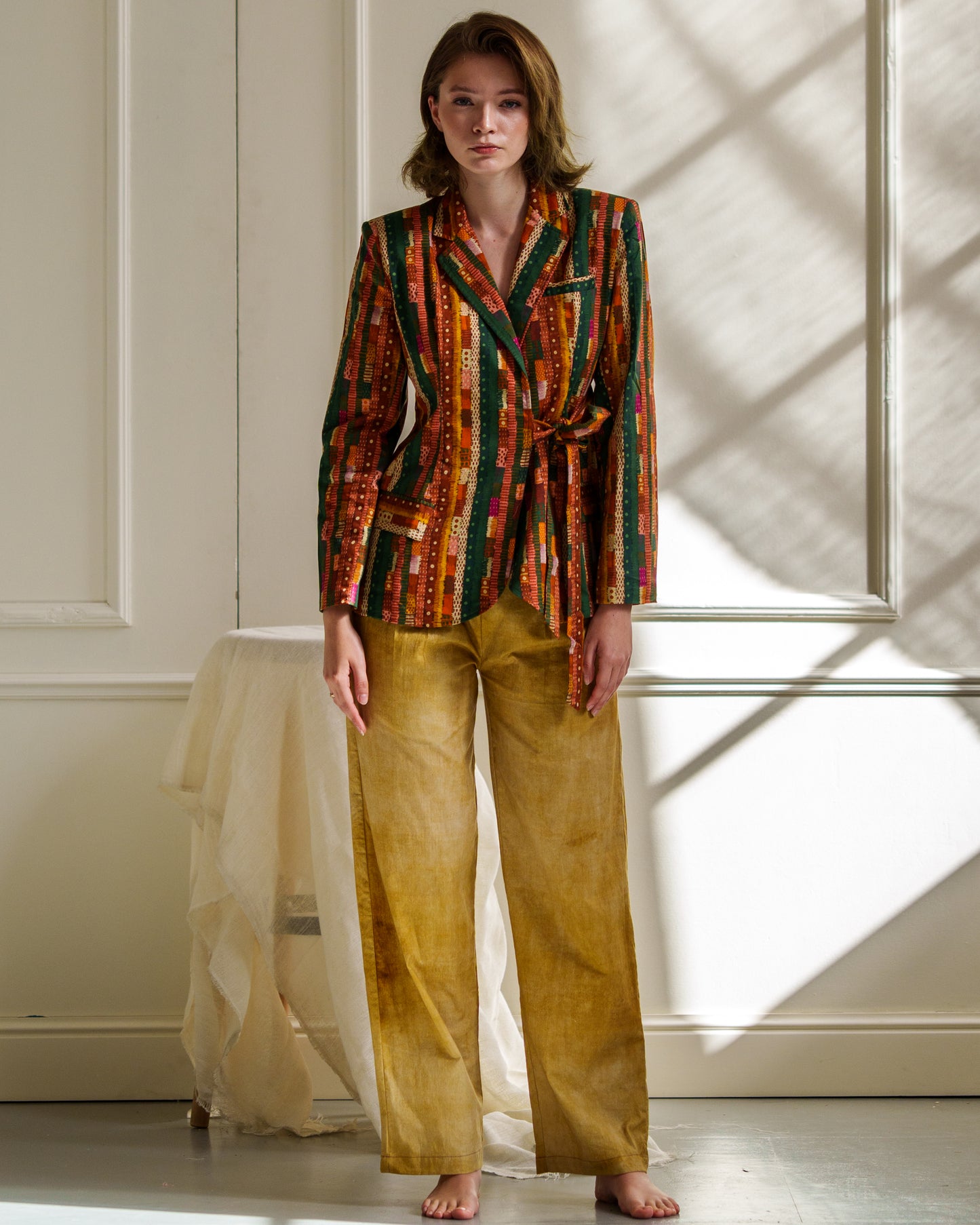 Gond Abstract Stripes Tie Up Blazer