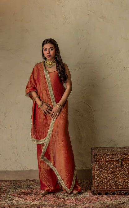 Laal Baagh Set