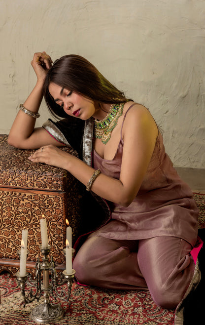 Gulnaar Suit Set