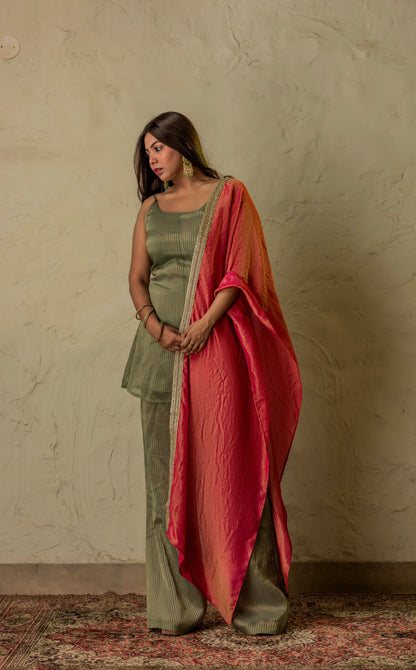 Gulmohar Suit Set