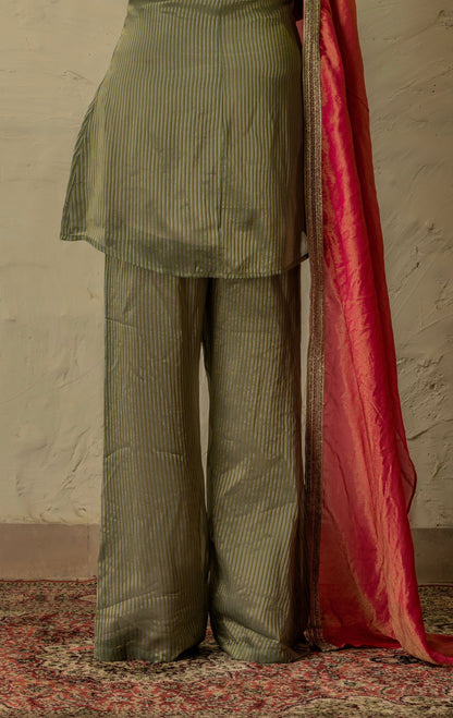 Gulmohar Suit Set
